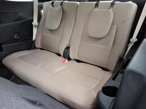 Certified 2022 Ford Explorer XLT w/ Class IV Trailer Tow Package image 11