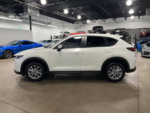 Used 2023 MAZDA CX-5 AWD 2.5 S w/ Select Package image 6