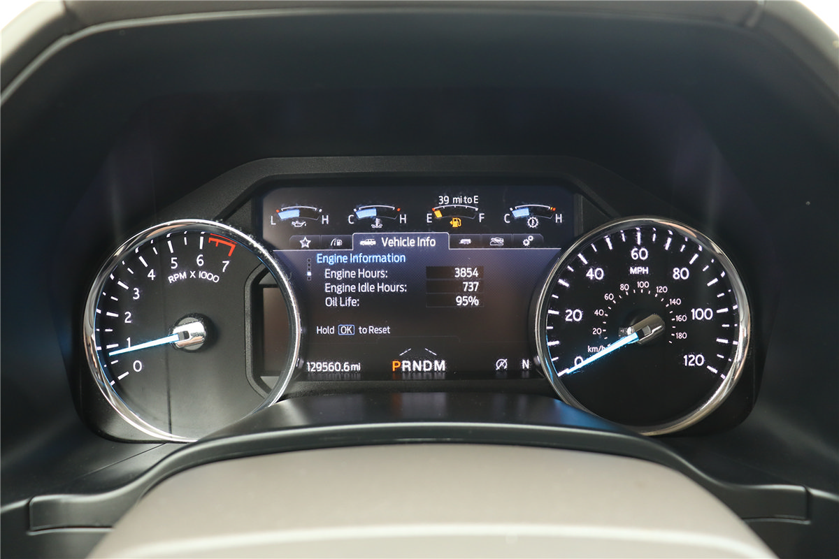 Used 2020 Ford Expedition XLT w/ Equipment Group 202A AWD/4WD image 32