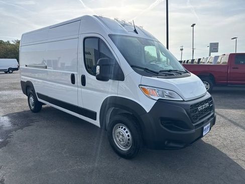 New 2026 RAM ProMaster 2500 w/ Power Group image 7