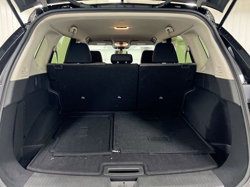 Used 2023 Nissan Rogue SV AWD/4WD image 23