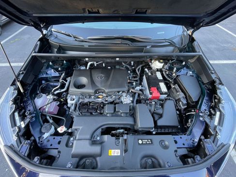 Used 2025 Toyota RAV4 XLE image 32
