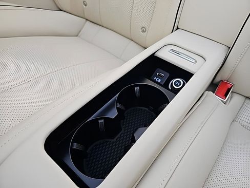 New 2024 Bentley Continental GT V8 image 42