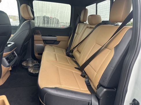 Used 2025 Ford F350 Lariat w/ Lariat Ultimate Package AWD/4WD image 7