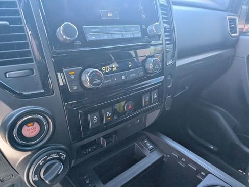 Used 2023 Nissan Titan PRO-4X w/ Pro-4x Convenience Package image 21