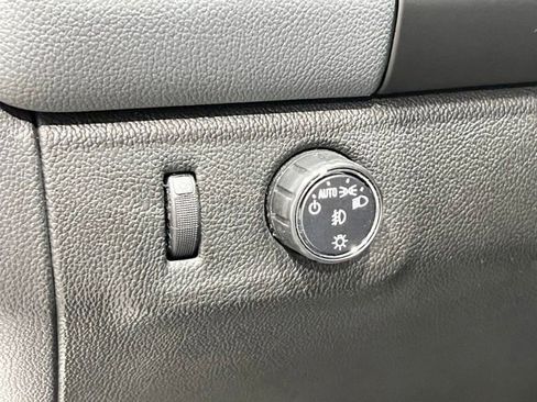 Used 2019 Chevrolet Colorado Z71 RWD image 19
