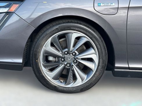 Certified 2018 Honda Clarity Touring image 12