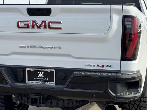 New 2026 GMC Sierra 2500 AT4X image 7