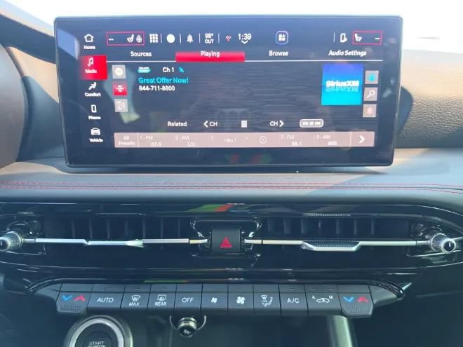 Used 2024 Dodge Hornet R/T w/ Tech Pack w/o Parking AWD/4WD image 9