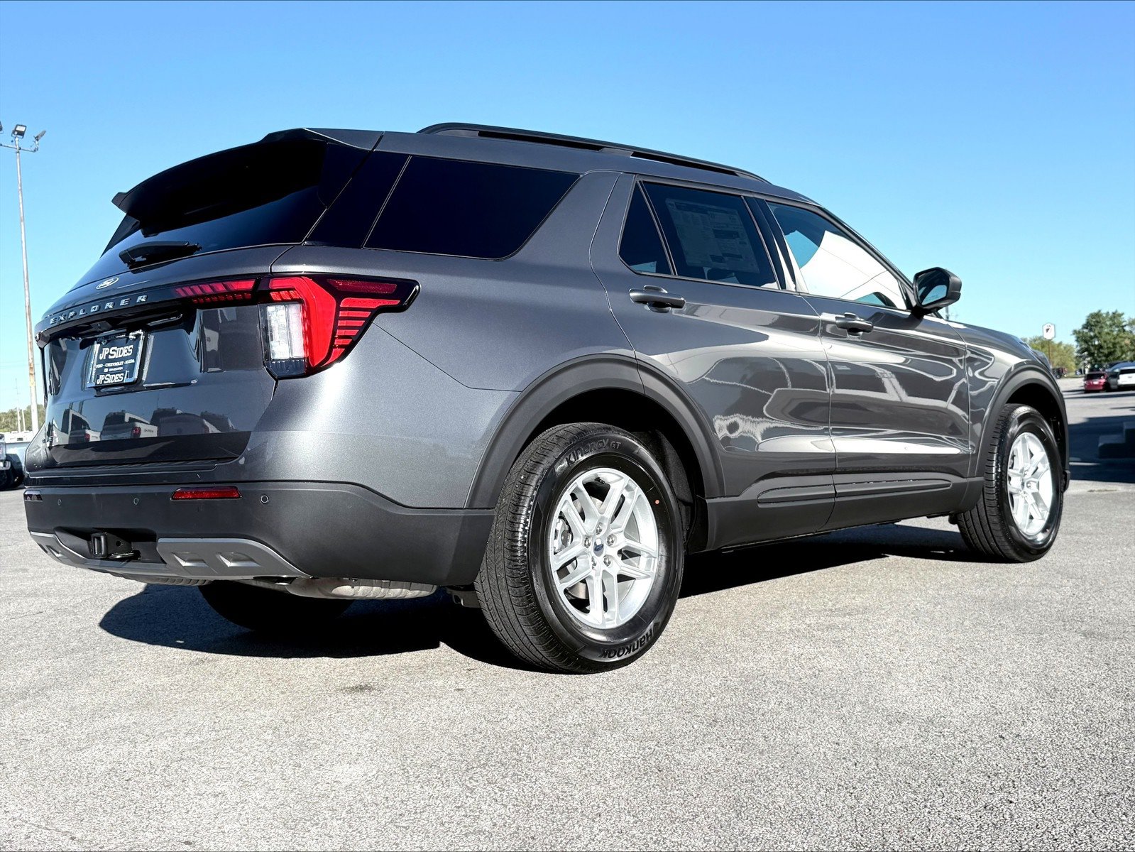 New 2027 Ford Explorer Active w/ Active Comfort Package AWD/4WD image 5
