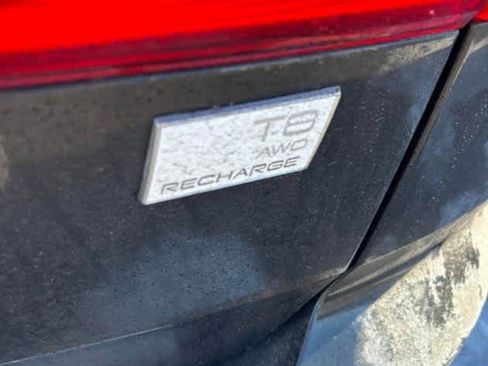 Certified 2023 Volvo XC60 T8 Ultimate w/ Climate Package image 7