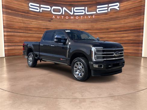 Used 2024 Ford F250 Limited w/ FX4 Off-Road Package image 8