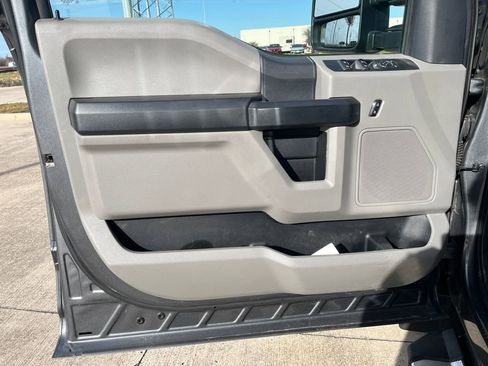 Used 2022 Ford F350 XL w/ STX Appearance Package image 13