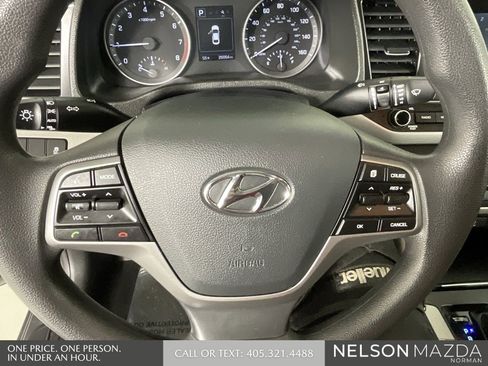 Used 2018 Hyundai Elantra SEL image 43