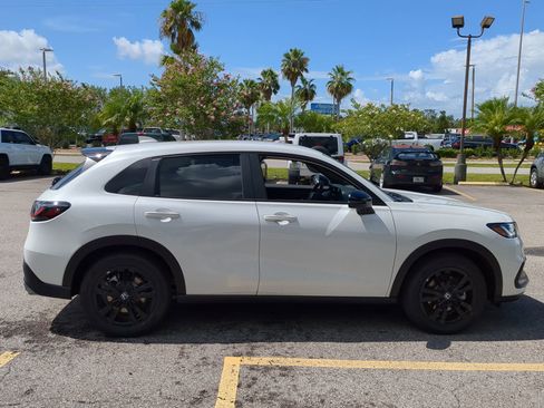 New 2026 Honda HR-V Sport image 5