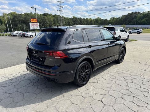 Used 2022 Volkswagen Tiguan SE R-Line AWD/4WD image 13