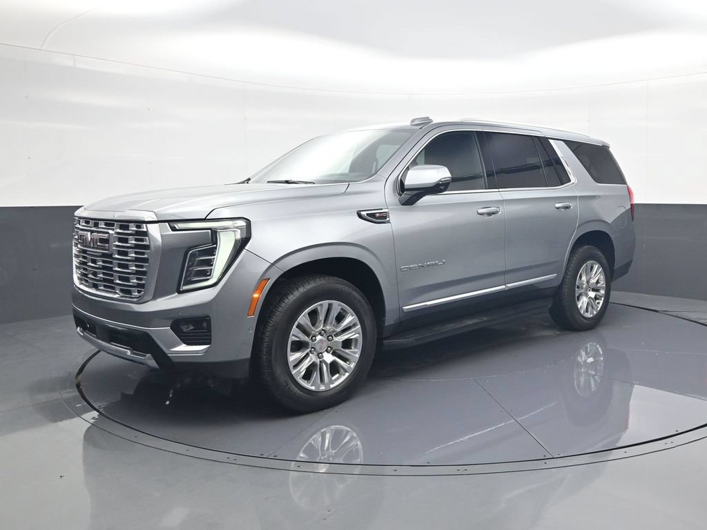 Used 2025 GMC Yukon Denali AWD/4WD image 4