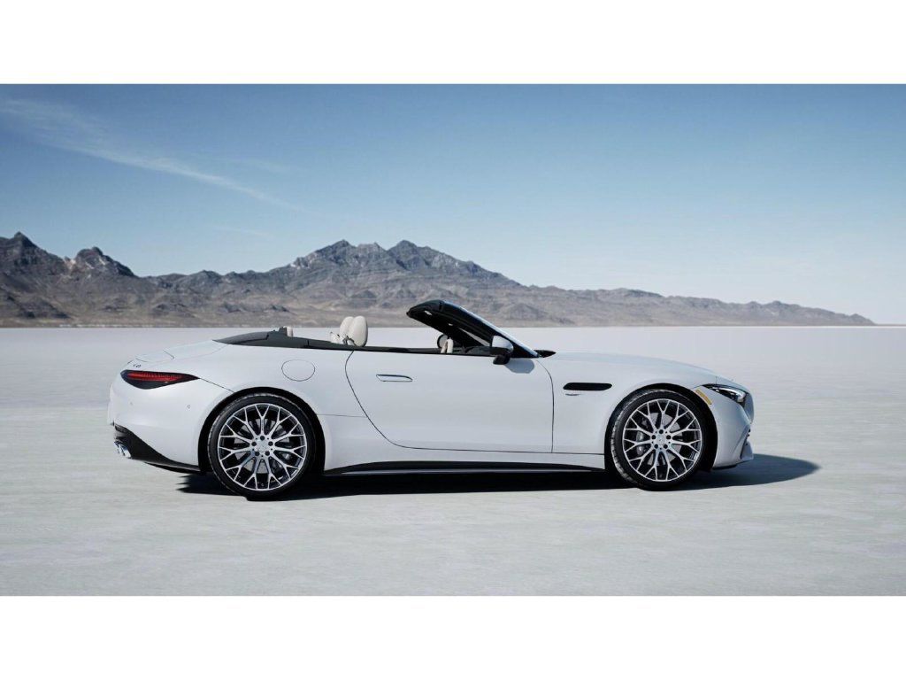 New 2027 Mercedes-Benz SL 43 AMG image 17