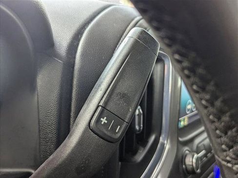 Used 2020 Chevrolet Silverado 1500 RST image 12