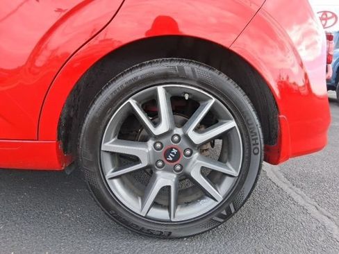 Used 2020 Kia Soul GT-Line w/ GT 2.0L Power Sunroof Package FWD image 5