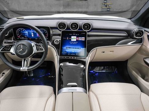Certified 2026 Mercedes-Benz GLC 300 image 15