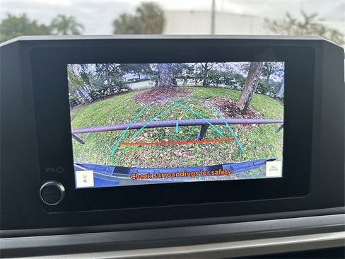 Used 2025 Toyota Tacoma SR5 image 25