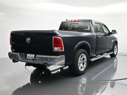 Used 2017 RAM 1500 Laramie w/ Convenience Group image 6