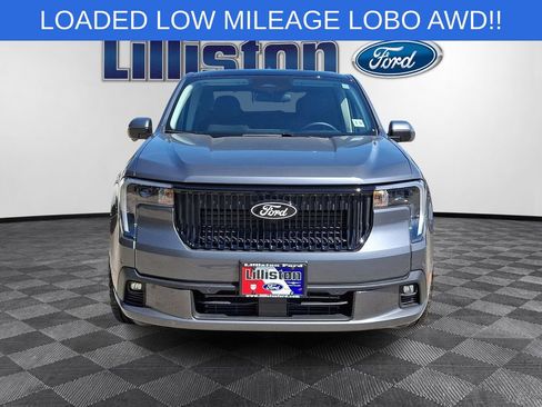 Used 2025 Ford Maverick Lobo AWD/4WD image 2