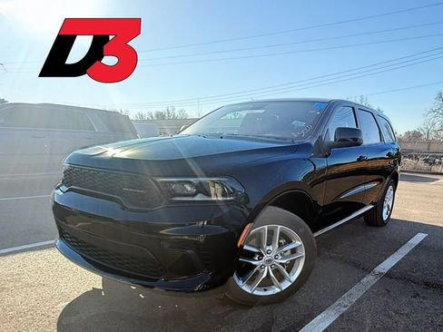 Used 2024 Dodge Durango GT image 1