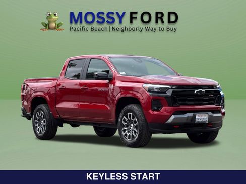 Used 2024 Chevrolet Colorado Z71 w/ Advanced Trailering Package AWD/4WD image 2