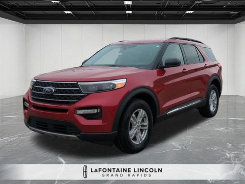 Used 2023 Ford Explorer XLT w/ Equipment Group 202A image 1