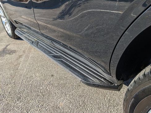 Used 2024 Chevrolet Tahoe Premier image 22