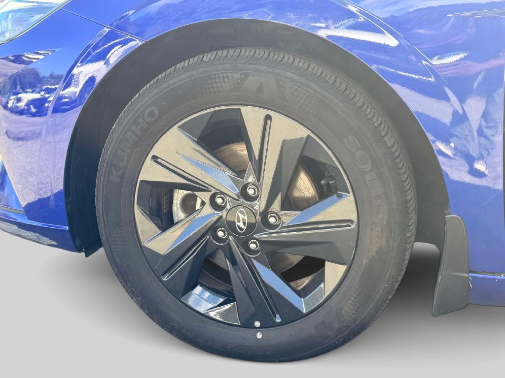 Used 2023 Hyundai Elantra SEL FWD image 8