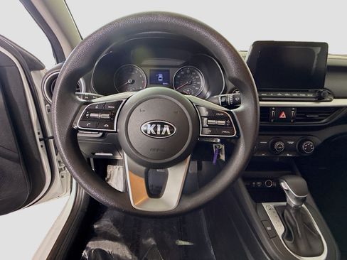 Used 2020 Kia Forte Sedan FWD image 13