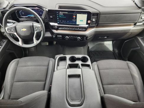 Used 2025 Chevrolet Silverado 1500 LT RWD image 26