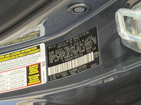 Used 2026 Toyota Camry SE FWD image 29