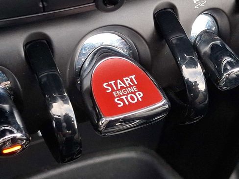 Certified 2024 MINI Cooper S image 24