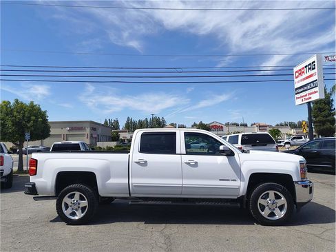 Used 2015 Chevrolet Silverado 2500 LT w/ LT Convenience Package RWD image 4