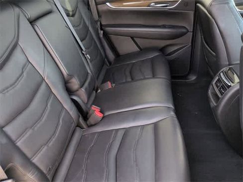 Used 2017 Cadillac XT5 Platinum image 21