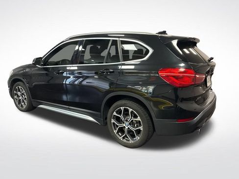 Used 2021 BMW X1 sDrive28i FWD image 3