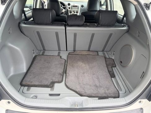 Used 2009 Pontiac Vibe GT FWD image 10