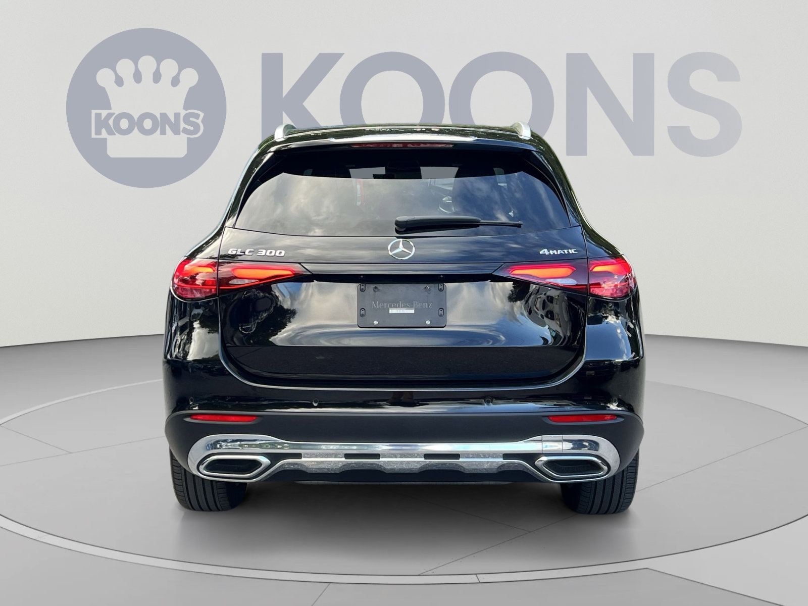 Used 2024 Mercedes-Benz GLC 300 4MATIC image 10