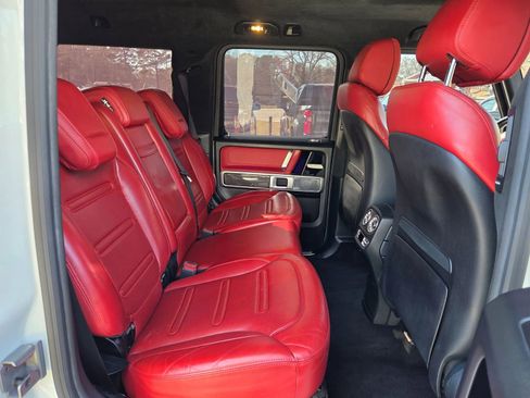 Used 2021 Mercedes-Benz G 550 w/ Exclusive Interior Package image 15