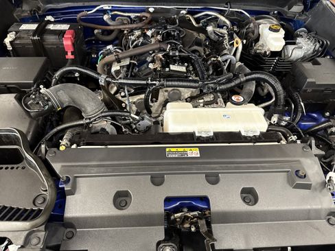 Used 2024 Toyota Tacoma TRD Off-Road image 14