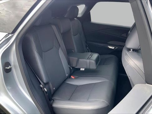 Used 2025 Lexus RX 350 Premium w/ Accessory Package (Z1) FWD image 19