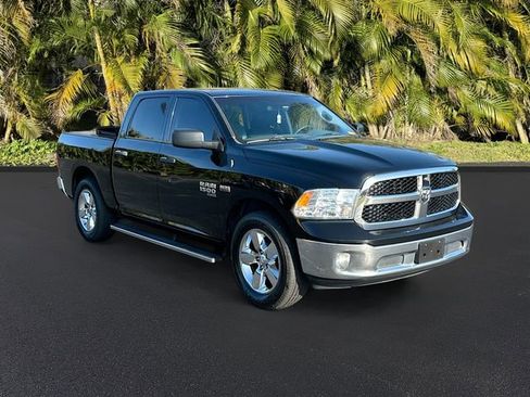 Used 2019 RAM 1500 Tradesman w/ Tradesman SXT Package image 4