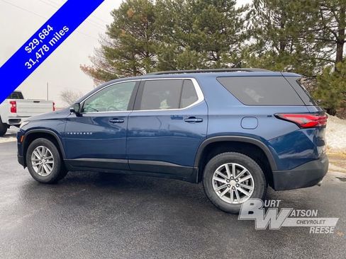 Used 2023 Chevrolet Traverse LT image 6