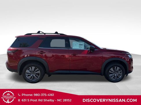 New 2026 Nissan Pathfinder SV w/ Cargo Package FWD image 5
