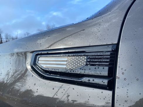 Used 2019 GMC Sierra 1500 SLE image 28