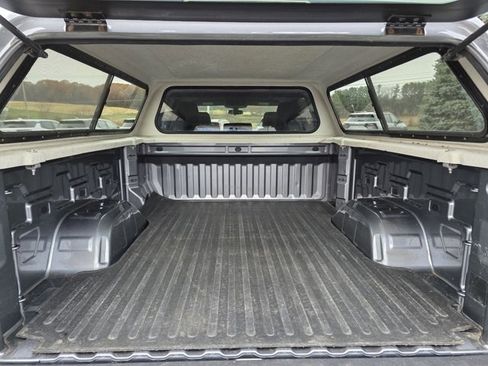 Used 2021 Chevrolet Silverado 1500 LT w/ Z71 Off-Road Package image 4